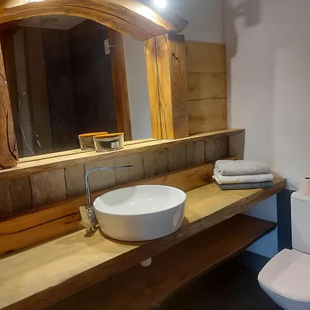 Holiday home The Wild Volosyanka (Lviv)